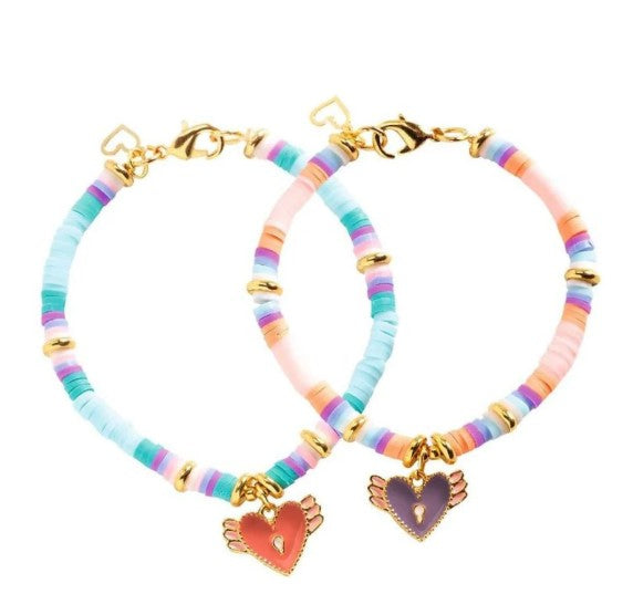 Handcrafted Friendship Bracelets – The Perfect Gift for Your Best Friend