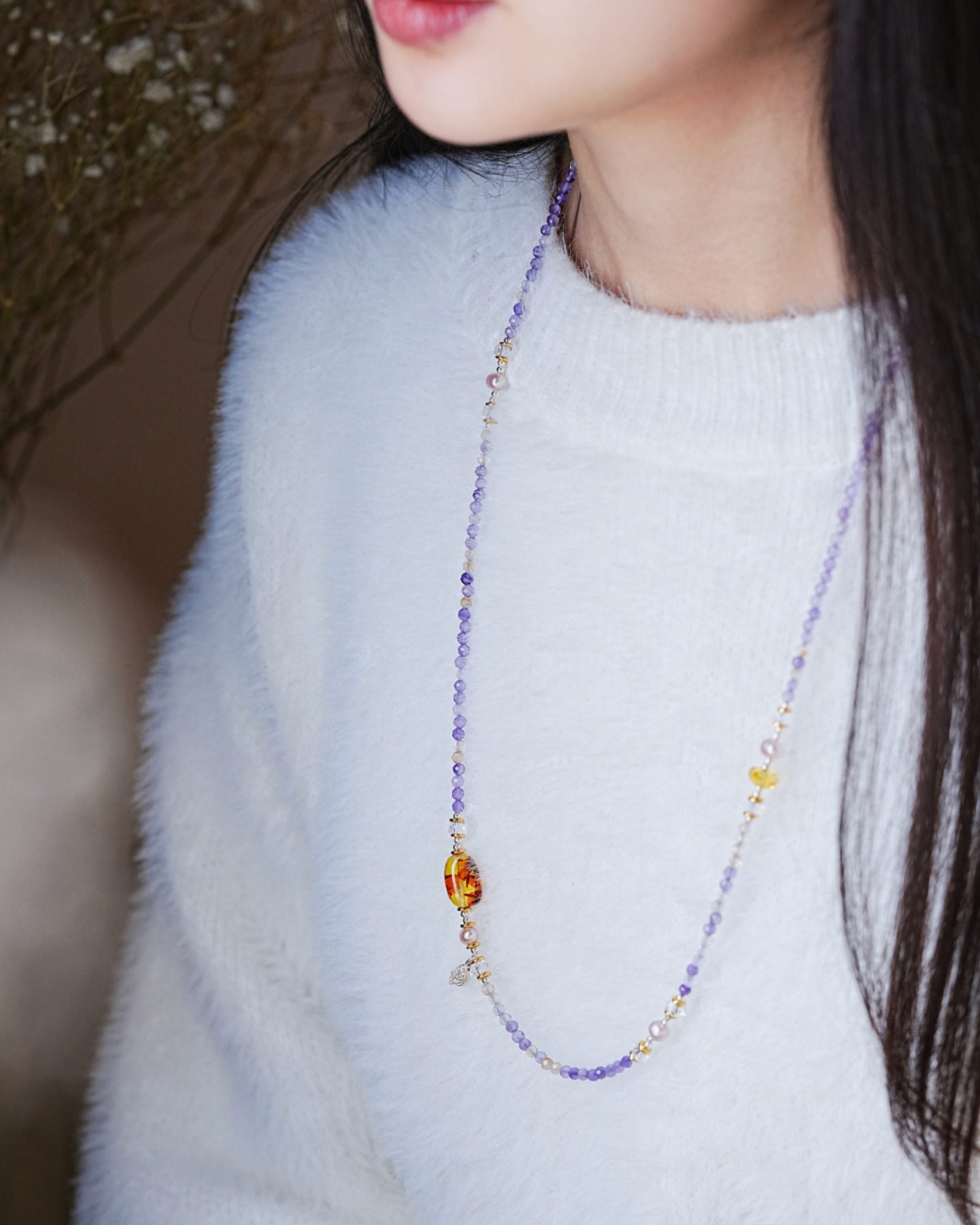 Pulsera multivueltas con armonía de ámbar y ametrina con flor de fuego
