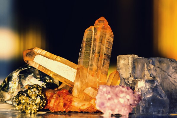 Discover the Best Crystals for Wealth: How to Attract Prosperity and Financial Success